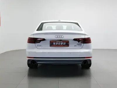 Audi A4L 2018, 47100 км, за 86800 CNY
