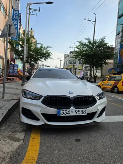 BMW 8-Series · 2025 год