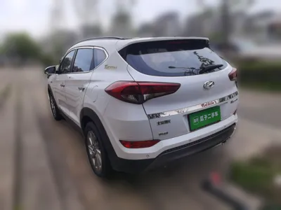 Hyundai Tucson 2015, 139100 км, за 49992.27 CNY