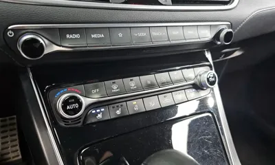 Hyundai Grandeur 2017, 149234 км, за 12120000 KRW - фото 15