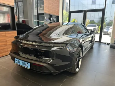 Porsche Taycan 2024, 43100 км, за 166870000 KRW