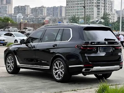 BMW X7 2024, 30000 км, за 648000 CNY - фото 6