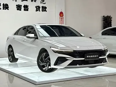 Hyundai Elantra 2023, 44000 км, за 99800 CNY - фото 3