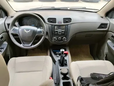 Wuling Hongguang 2016, 58900 км, за 17400 CNY - фото 10