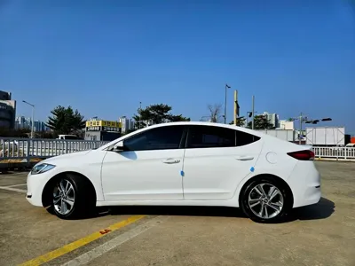 Hyundai Avante 2018, 49593 км, за 11700000 KRW - фото 8