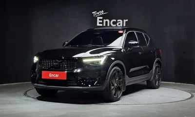 Volvo XC40 · 2025 год