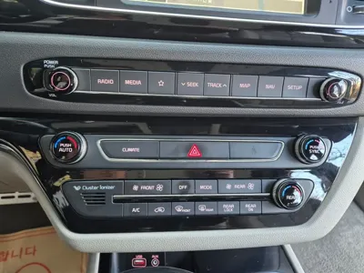 Kia Canival 2018, 149527 км, за 12900000 KRW - фото 14