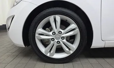 Hyundai Avante 2015, 142350 км, за 6200000 KRW - фото 5