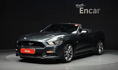 Ford Mustang · 2016 год