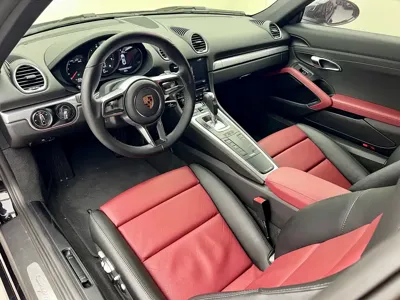 Porsche 718 2018, 41000 км, за 249800 CNY - фото 8