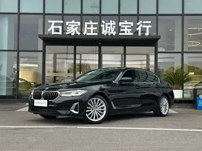 BMW 5 Series 2021, 70000 км, за 215799 CNY