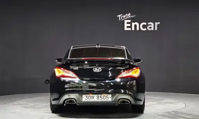 Hyundai Genesis 2016, 150792 км, за 9500000 KRW