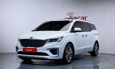 Kia Canival · 2019 год