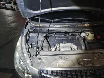 Buick GL8 2020, 84400 км, за 83200 CNY - фото 21