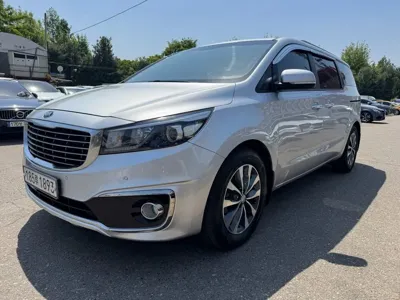 Kia Canival · 2016 год