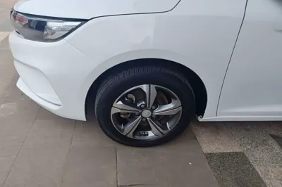 Geely Auto Emgrand GL 2017, 59000 км, за 37905.48 CNY - фото 10