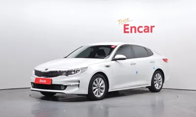 Kia K5 · 2017 год