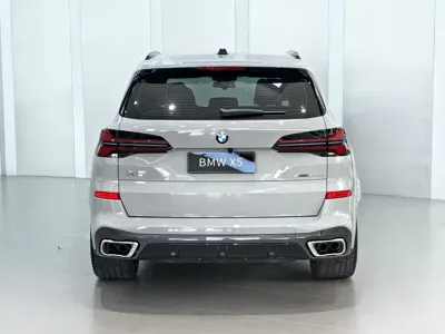 BMW X5 2024, 6000 км, за 578000 CNY
