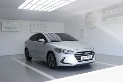 Hyundai Avante 2016, 120291 км, за 7500000 KRW - фото 3