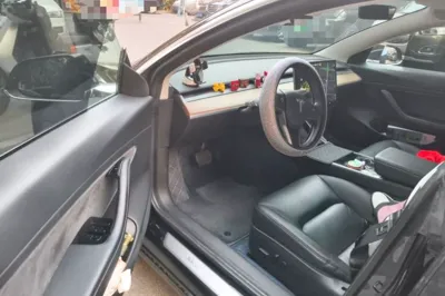 Tesla Model 3 2020, 121700 км, за 105896.73 CNY - фото 17
