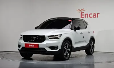 Volvo XC40 · 2021 год