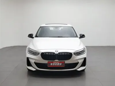 BMW 1 Series 2021, 34000 км, за 65800 CNY