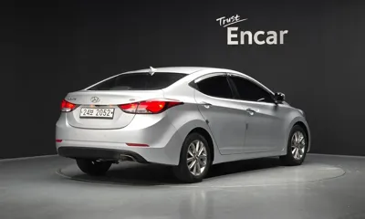 Hyundai Avante 2014, 68489 км, за 7500000 KRW - фото 2