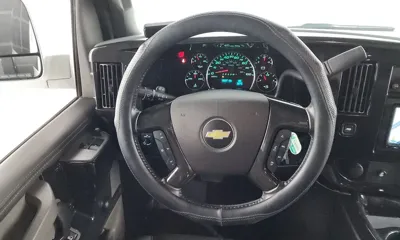 Chevrolet Express Van 2018, 79897 км, за 34500000 KRW - фото 15
