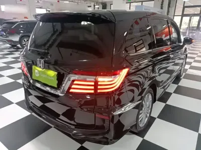 Honda Elysion 2018, 120399 км, за 104300 CNY - фото 7