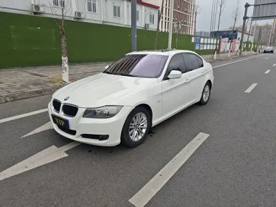 BMW 3 Series 2012, 96000 км, за 21900 CNY