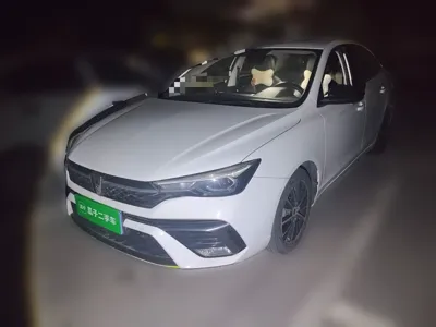 Roewe i5 2021, 75000 км, за 43813.9 CNY - фото 1