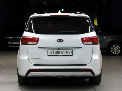 Kia Canival 2017, 311498 км, за 6500000 KRW - фото 3