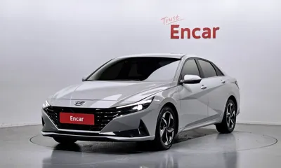 Hyundai Avante · 2022 год