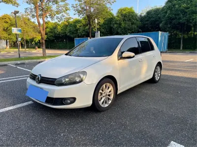 Volkswagen Golf 2012, 130000 км, за 19800 CNY