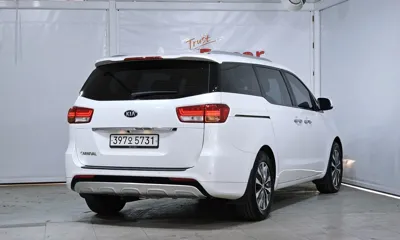 Kia Canival 2018, 197572 км, за 7900000 KRW - фото 2
