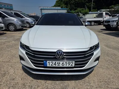 Volkswagen Arteon 2023, 33657 км, за 32900000 KRW