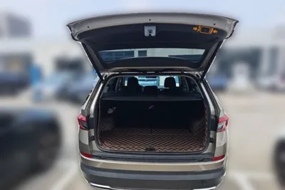 Skoda Kodiaq 2018, 97200 км, за 75592.34 CNY