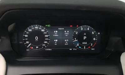 Land Rover Discovery Sport 2025, 3756 км, за 42900000 KRW - фото 8