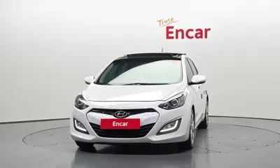 Hyundai i30 2014, 100668 км, за 7100000 KRW