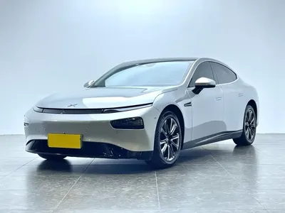 Xpeng P7 · 2022 год