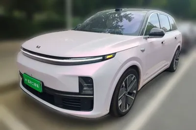Li Auto L7 · 2025 год