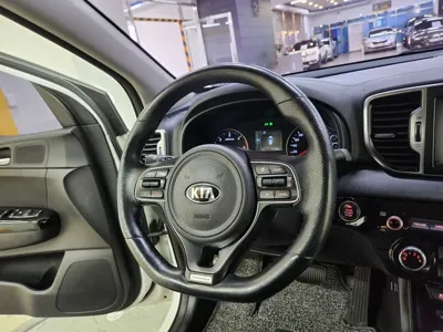 Kia Sportage 2016, 171955 км, за 9200000 KRW - фото 13