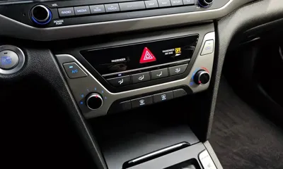 Hyundai Avante 2018, 34631 км, за 12700000 KRW - фото 18