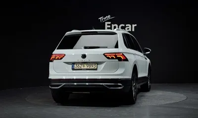 Volkswagen Tiguan 2022, 105359 км, за 31700000 KRW