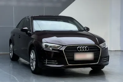 Audi A3 2017, 96000 км, за 57858.43 CNY