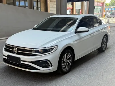 Volkswagen Bora 2023, 7000 км, за 82800 CNY - фото 1
