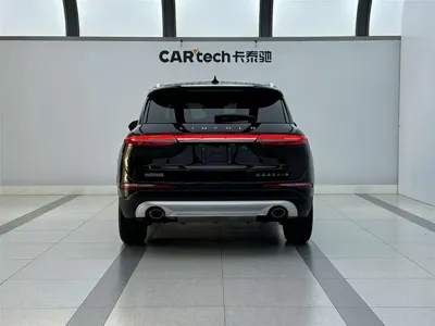 Lincoln Corsair 2022, 57500 км, за 115000 CNY