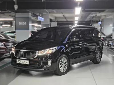 Kia Canival · 2016 год