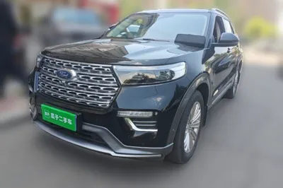 Ford Explorer · 2020 год