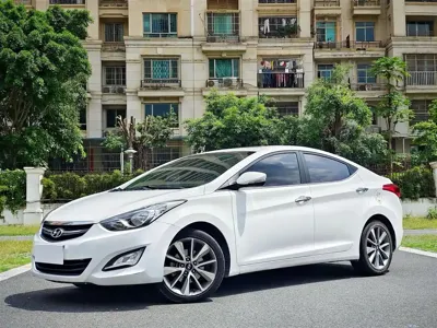 Hyundai Elantra Langdong · 2015 год